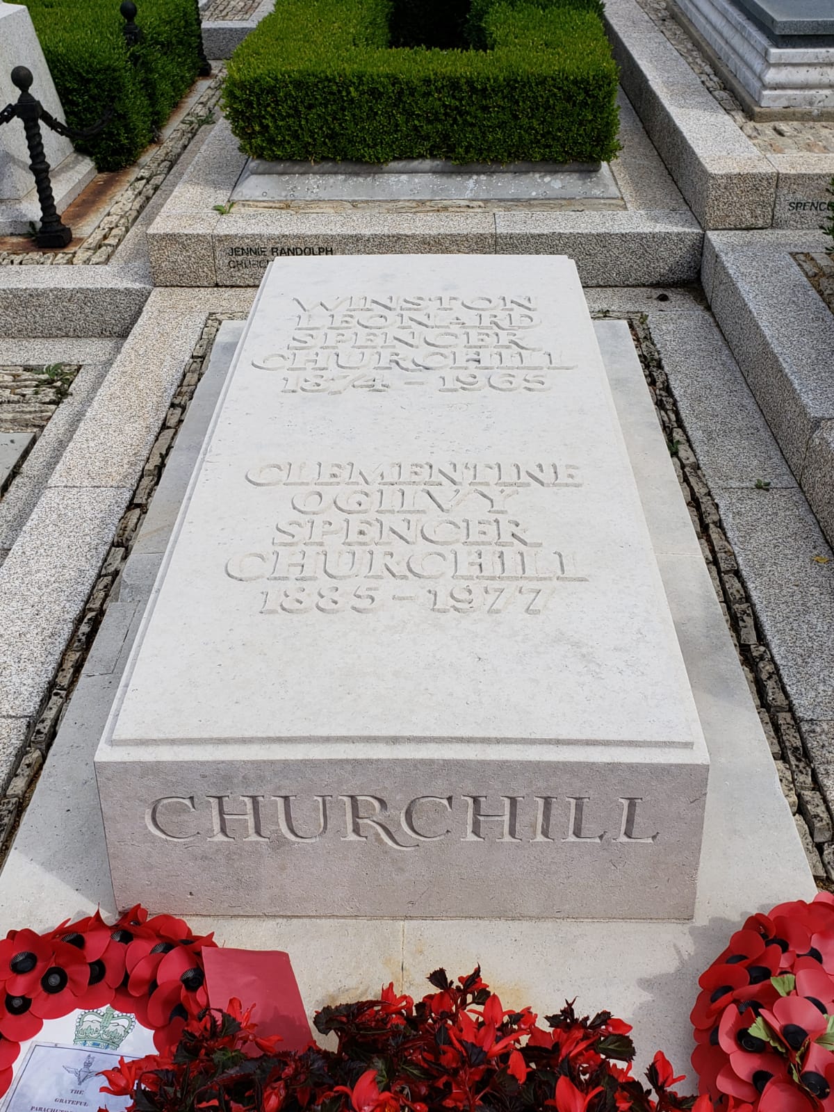 英國已故首相邱吉爾墓碑
